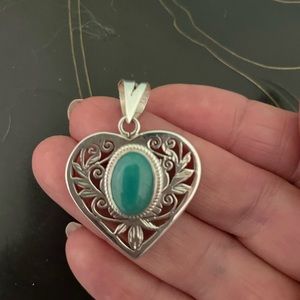 TURQUOISE floral heart pendent.